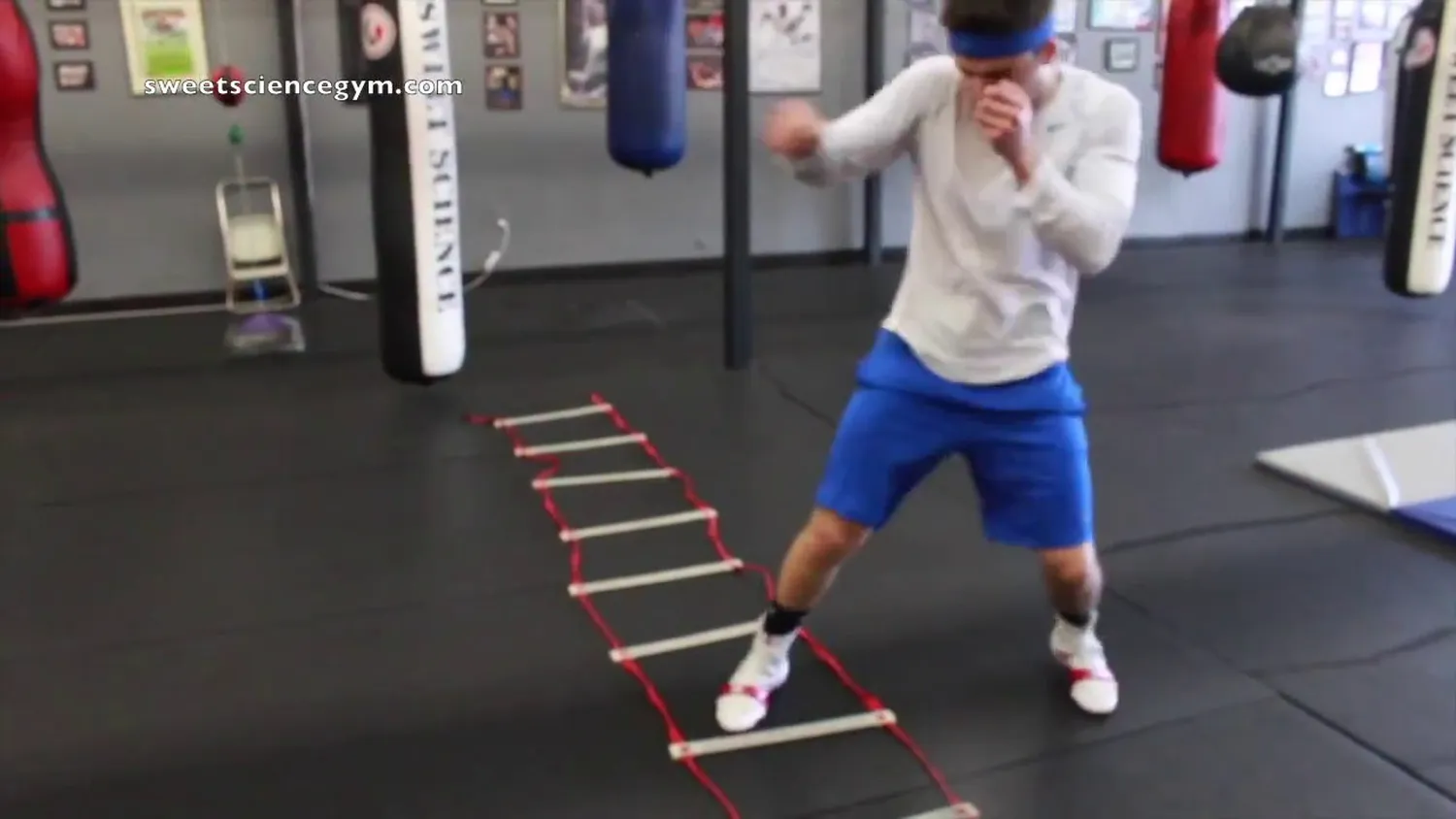 Boxing footwork drills for beginners showing stance and movement