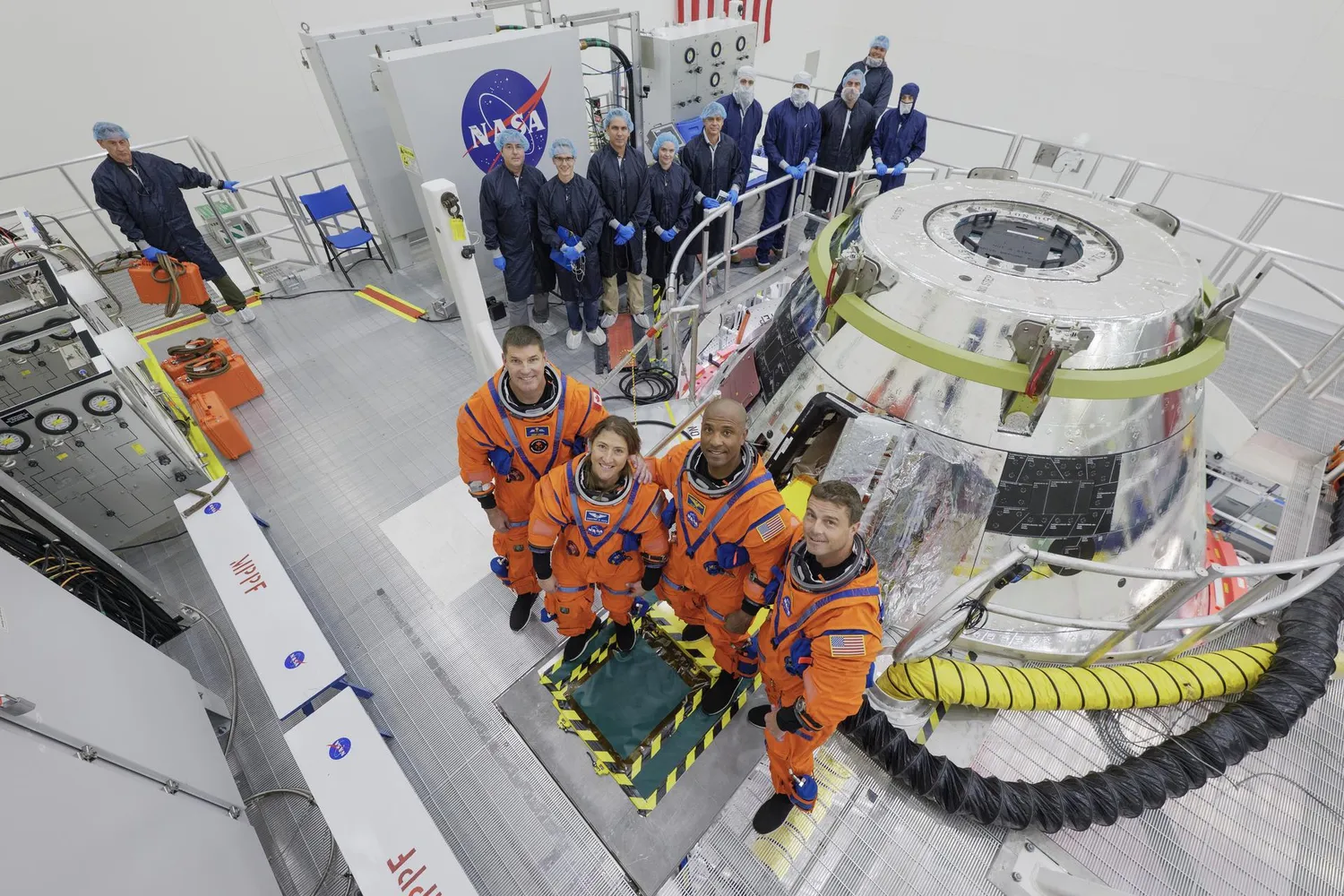 How astronauts train for Artemis II mission - NASA crew training in Orion simulator