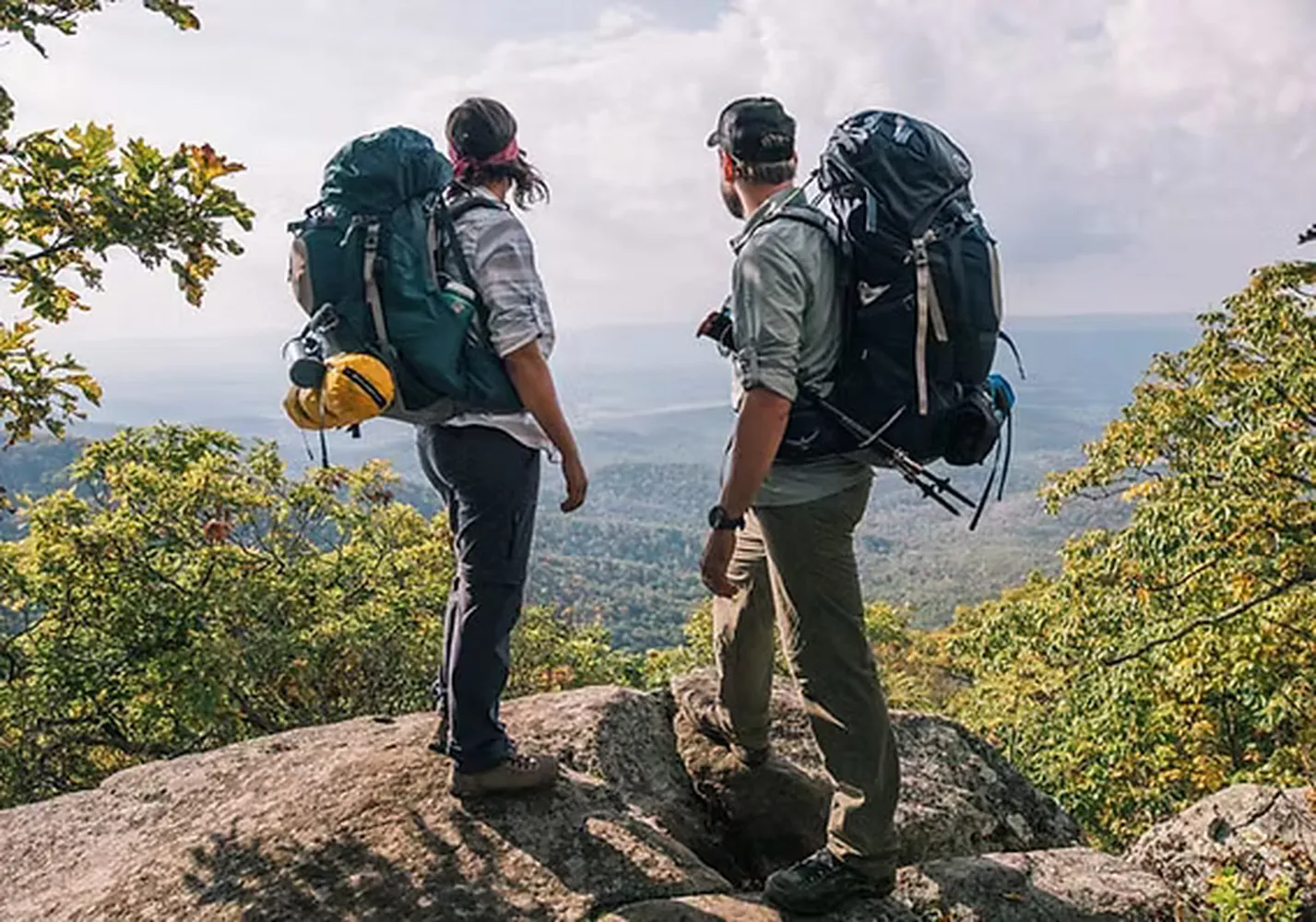 How to backpack through Thailand - budget travel routes, iconic temples, and crystal-clear tropical beaches
