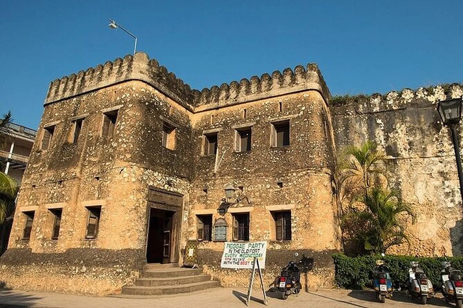 How to book a Stone Town Zanzibar historical walking tour online - exploring the cultural narrow streets