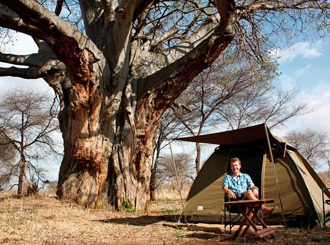 How to choose a reliable tour operator for Tanzania safari without getting scammed - verifying licenses and vehicles