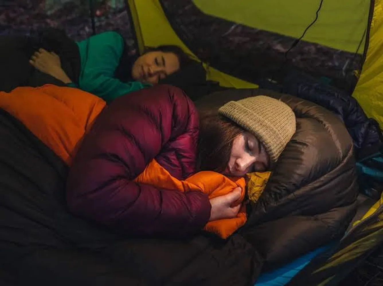 How to choose the best sleeping bag for Kilimanjaro camping at high altitude camps