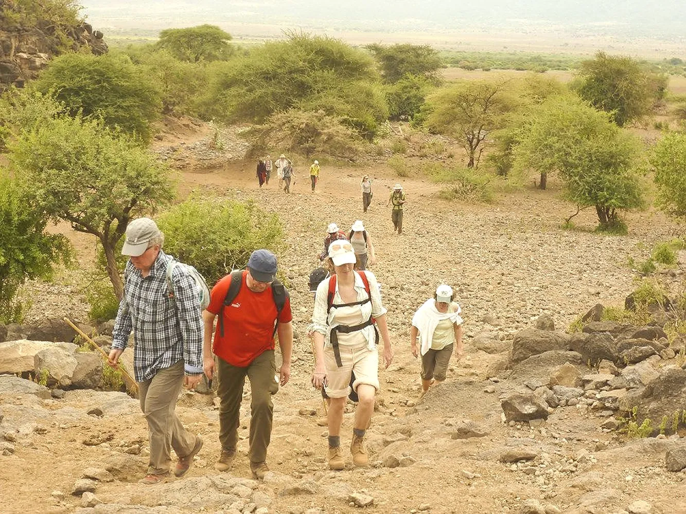 How to do walking safaris during 6 days in Tanzania - Guided wilderness walk with armed ranger