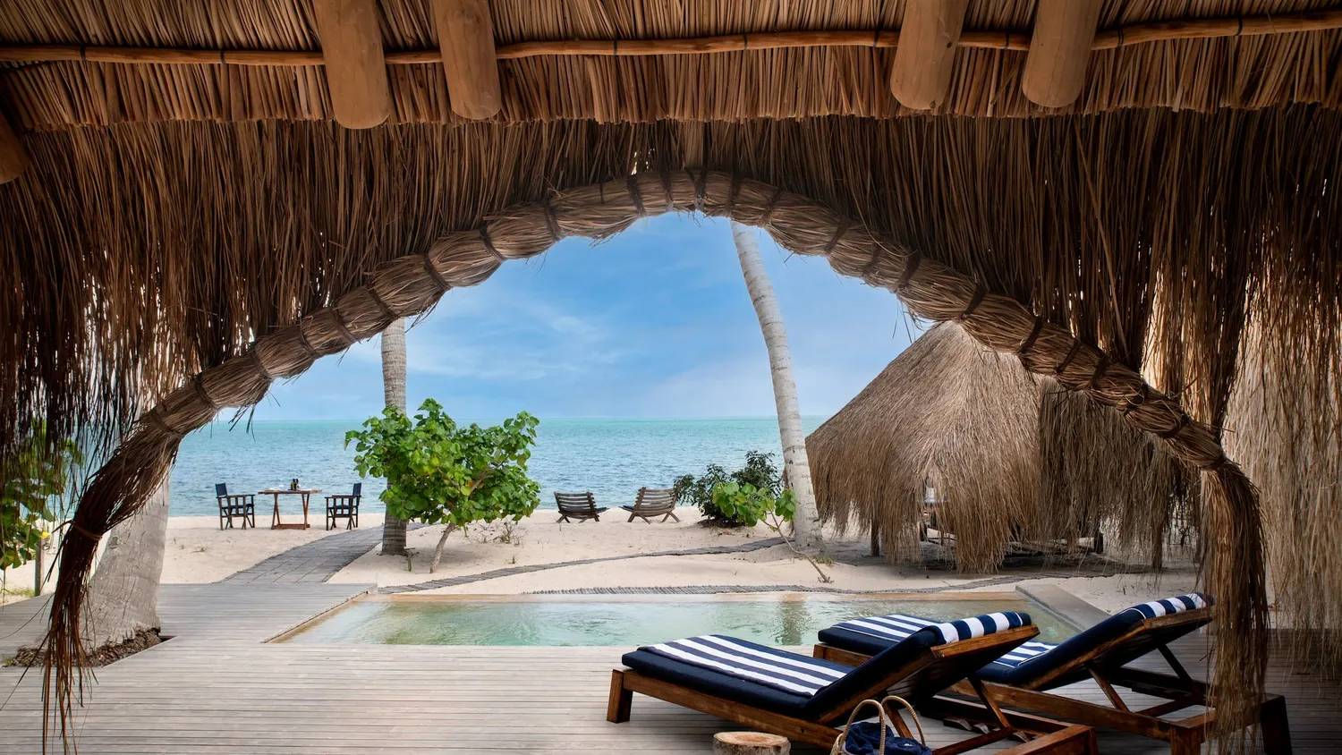 How to plan a 7 day luxury bush and beach package