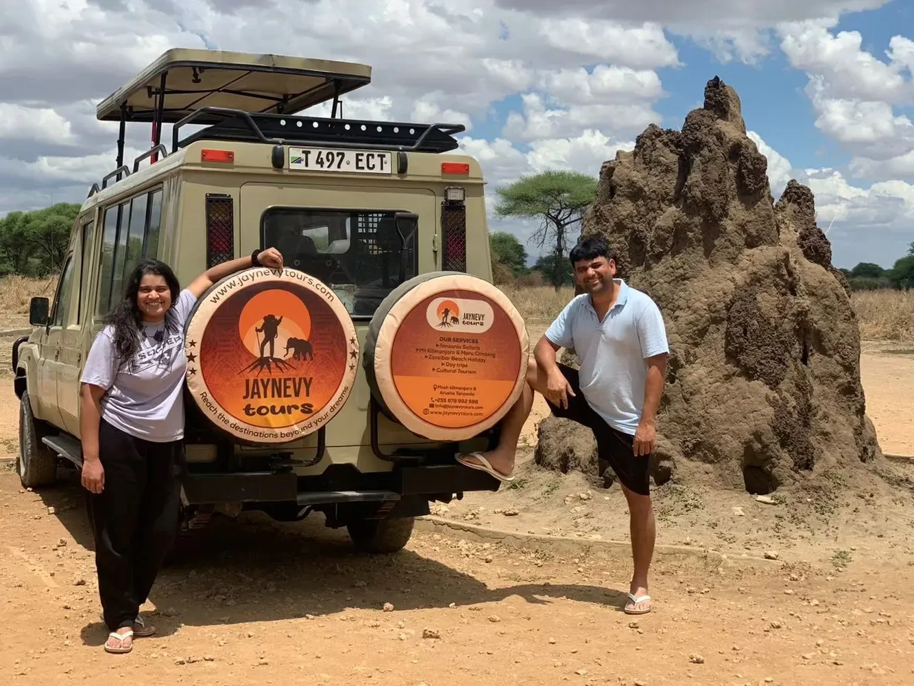 How to tip safari guides on a 7 day Tanzania tour - Complete tipping etiquette and daily budget guide