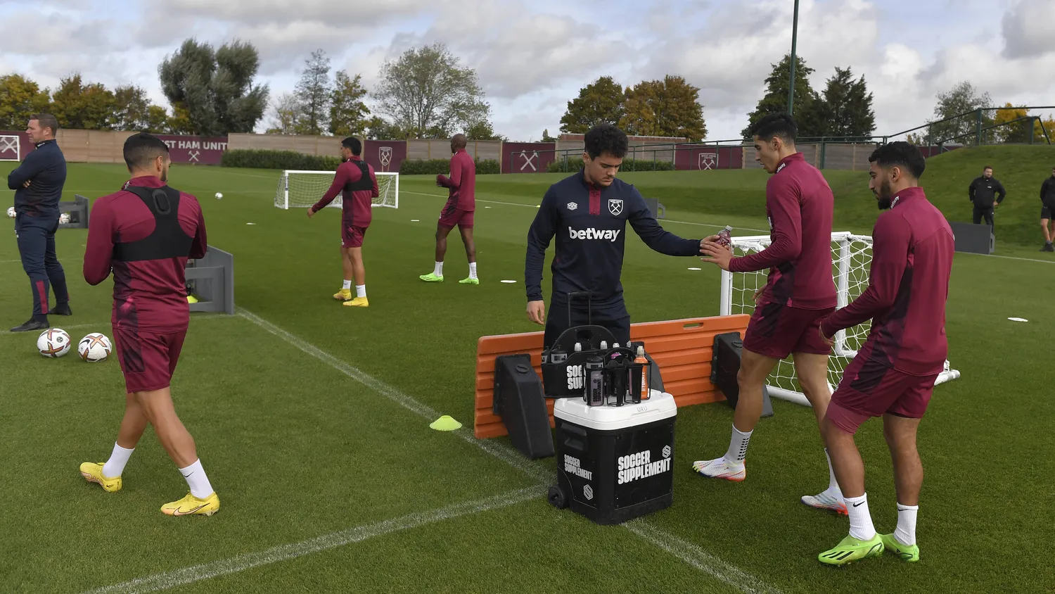 How to train like a professional football player