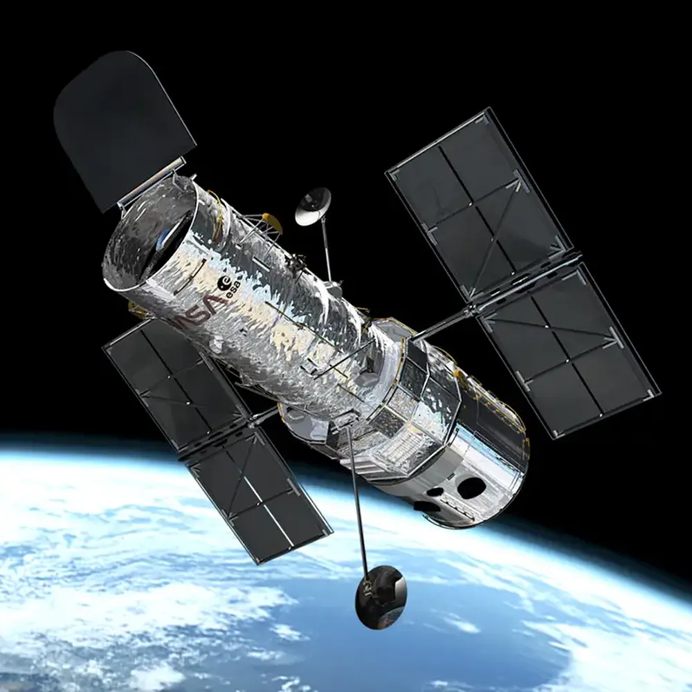 How to use Hubble telescope images for inspiring next generation scientists - Classroom universe exploration